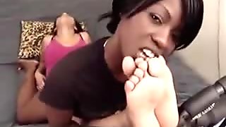 Latinampblack  Licking Feet lesbian girl on girl lesbians