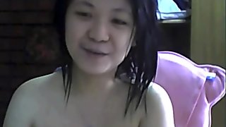 sexy filipina amateur milf masturbates on cam